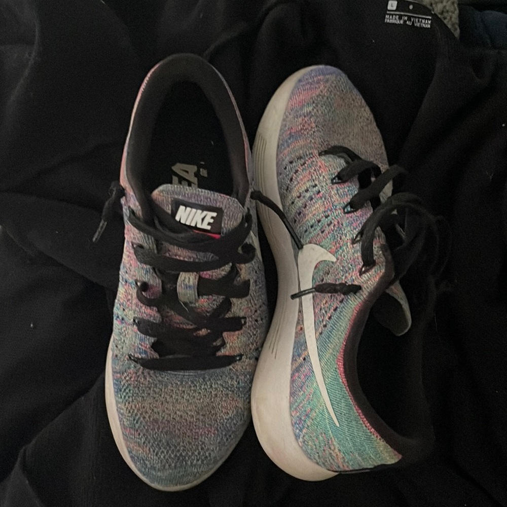 Nike Lunarepic Flyknit- multicolor womens 6.5